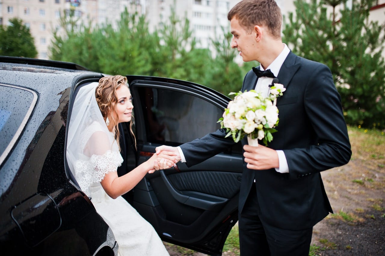 Wedding Limo Service - C-Suite